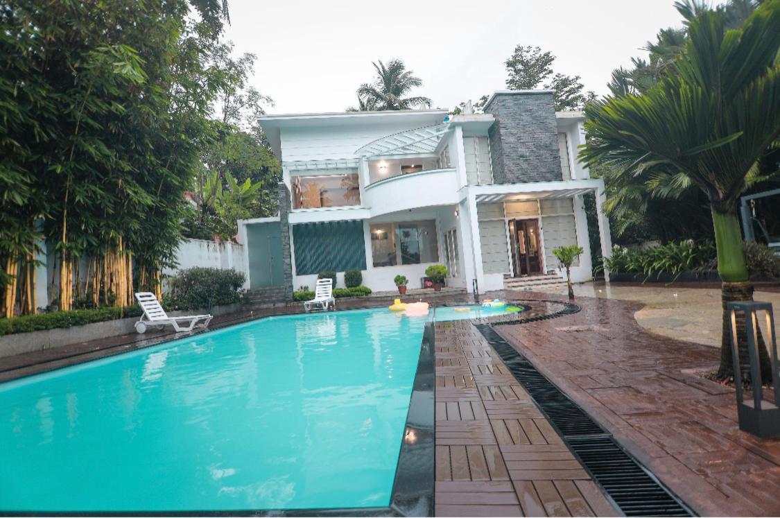 Square Villa Residency Luxury 1 Bed Room Villa With Private Pool Mukkam Экстерьер фото
